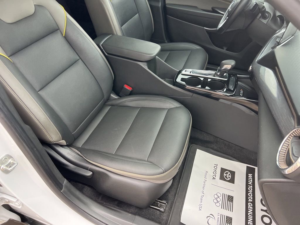 Used 2024 Chevrolet Trax ACTIV w/ Sunroof Package image 18