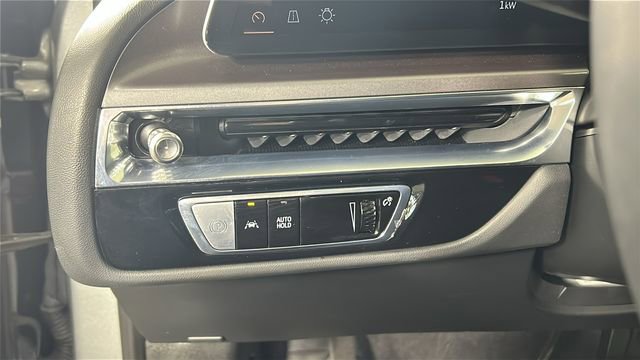 Used 2024 Cadillac Lyriq Tech RWD image 20