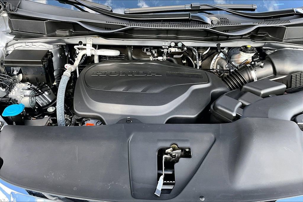 Used 2023 Honda Odyssey Touring image 24