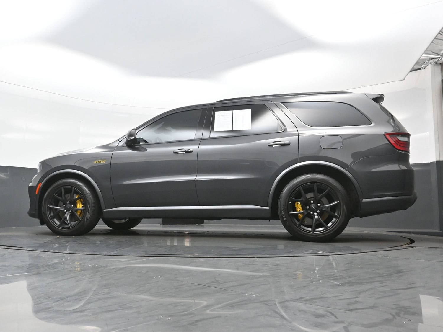 Used 2024 Dodge Durango SRT AWD/4WD image 31
