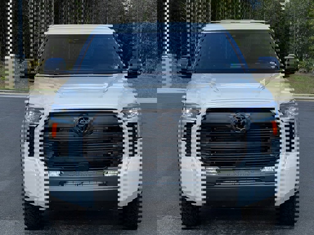 New 2026 Toyota Tundra SR5 w/ SR5 Convenience Package image 11