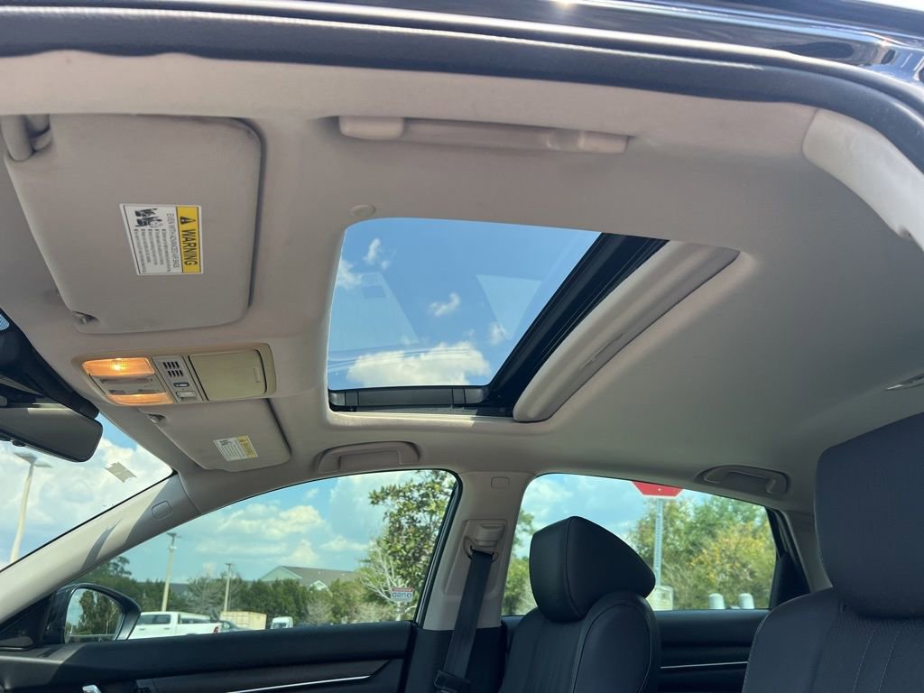 Used 2018 Honda Accord Touring image 38