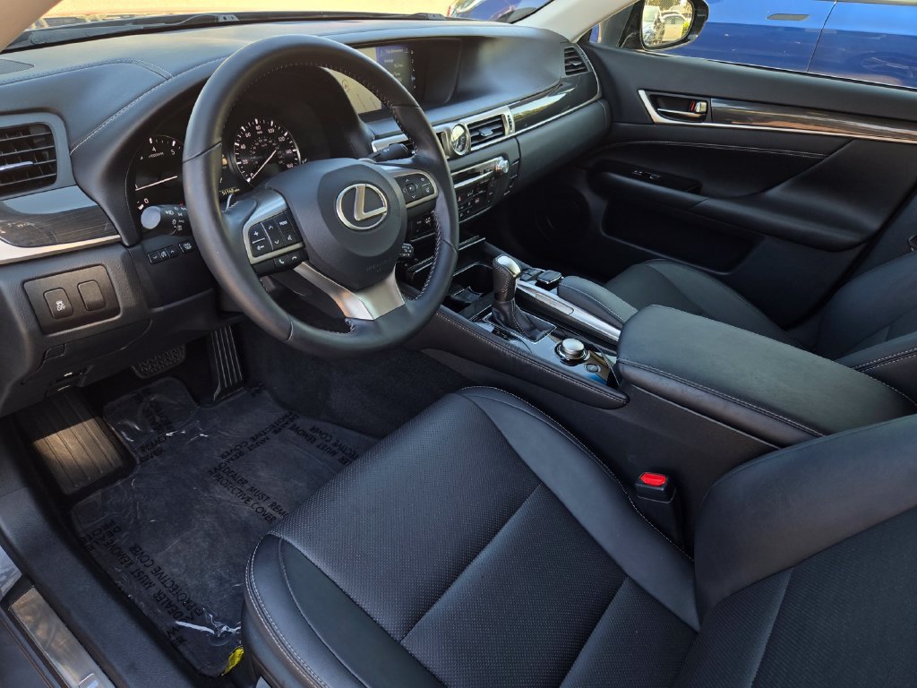 Used 2016 Lexus GS 200t w/ Premium Package RWD image 10