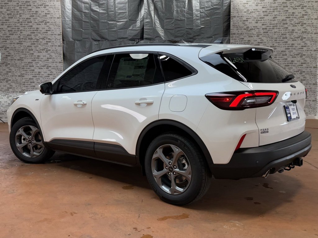 New 2026 Ford Escape ST-Line Select w/ Tech Pack #2 image 6