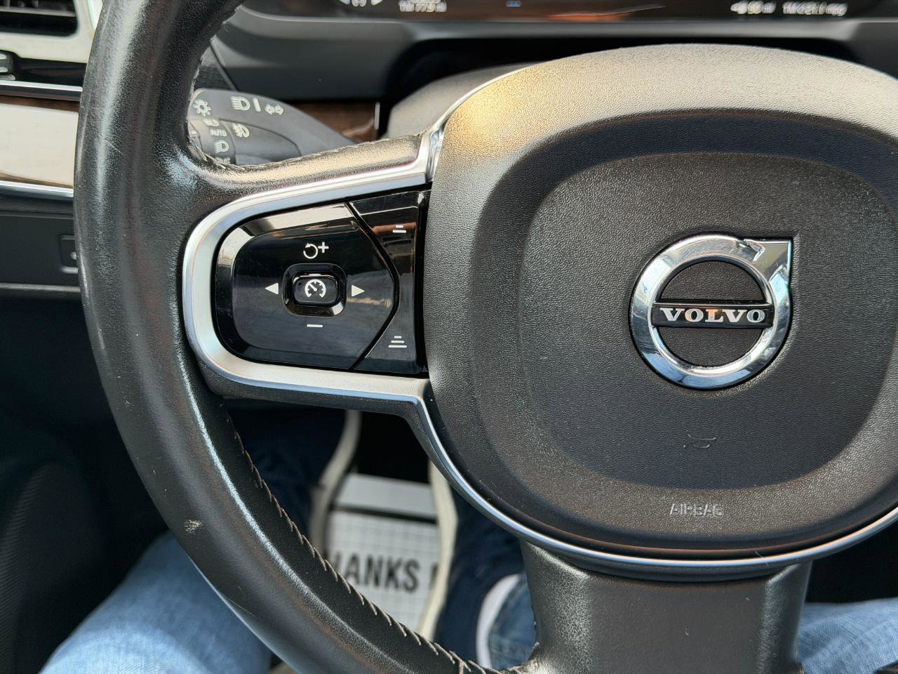 Used 2016 Volvo XC90 T6 Momentum w/ Momentum Plus Package AWD/4WD image 76