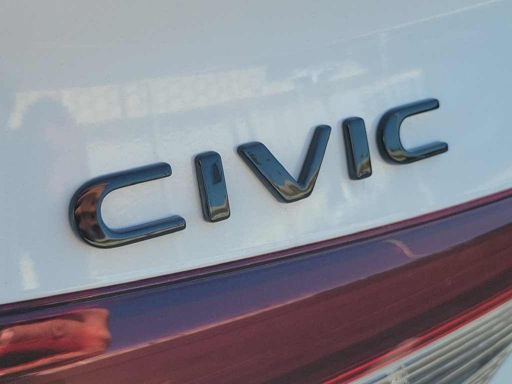 Used 2026 Honda Civic FWD Hybrid Sedan image 8