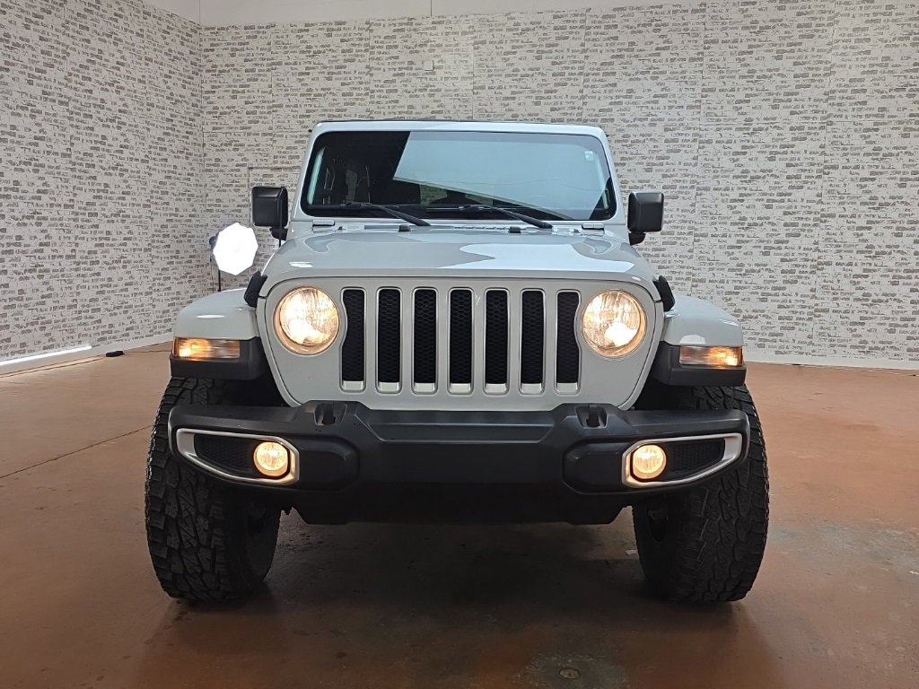Used 2019 Jeep Wrangler Unlimited Sahara image 3