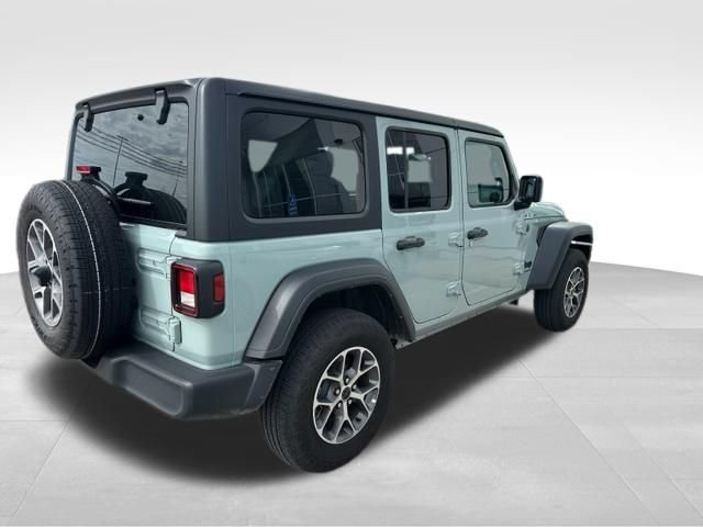 Used 2024 Jeep Wrangler Unlimited Sport AWD/4WD image 4