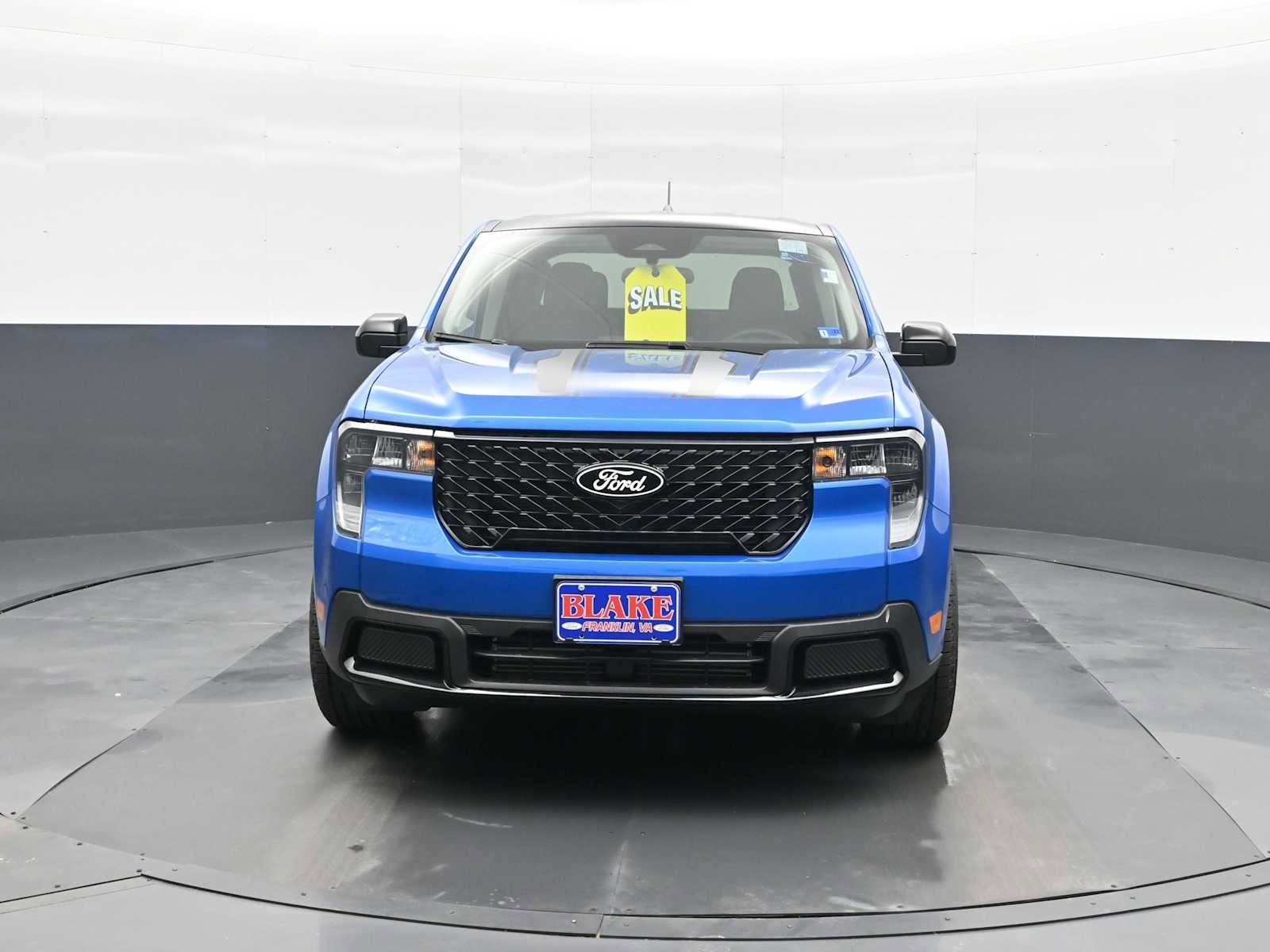 New 2025 Ford Maverick XLT w/ XLT Luxury Package image 3