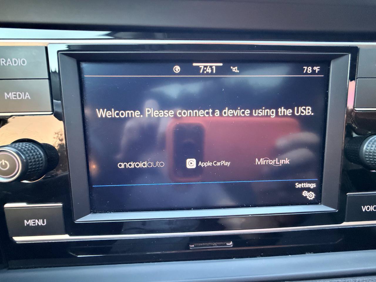 Used 2022 Volkswagen Jetta SE w/ Panoramic Sunroof Package FWD image 20