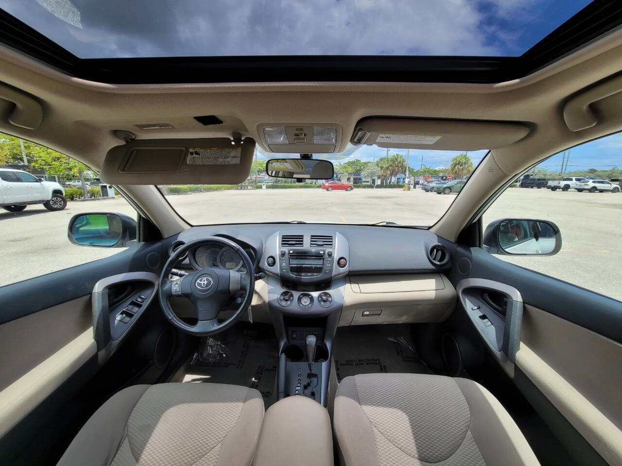 Used 2006 Toyota RAV4 Limited AWD/4WD image 14