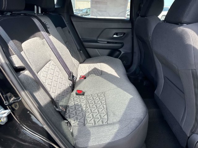 New 2027 Nissan Kicks SV AWD/4WD image 11