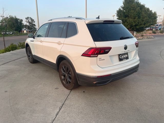 Used 2024 Volkswagen Tiguan SE AWD/4WD image 7