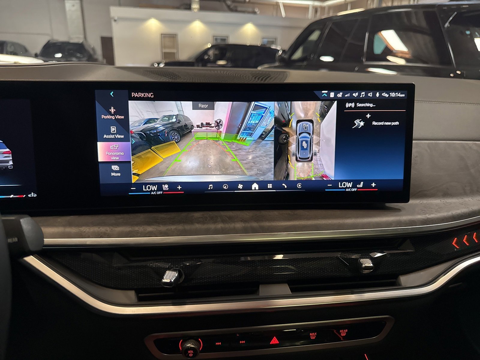 Used 2024 BMW X5 xDrive40i w/ M Sport Package image 33