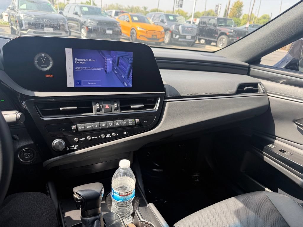 Used 2024 Lexus ES 350 FWD image 10