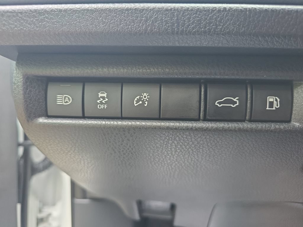 Used 2025 Toyota Camry XSE FWD image 22