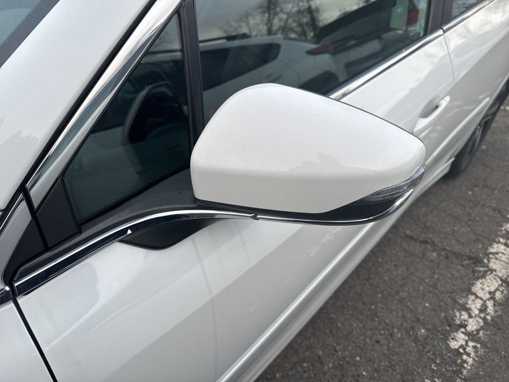 Certified 2022 Subaru Legacy Limited image 17