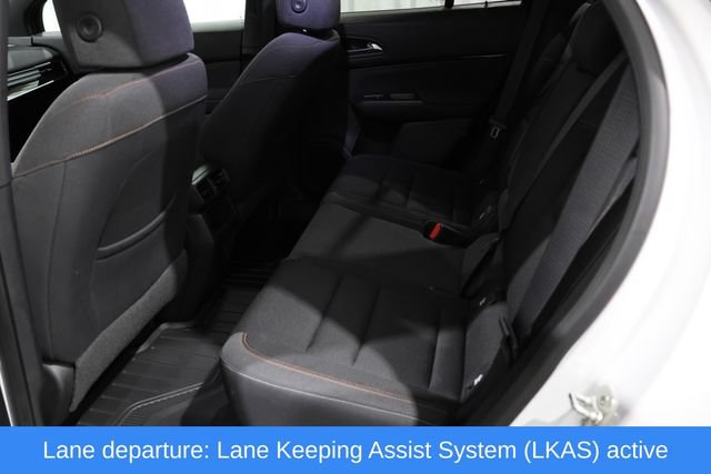 Used 2024 Honda Prologue EX image 11