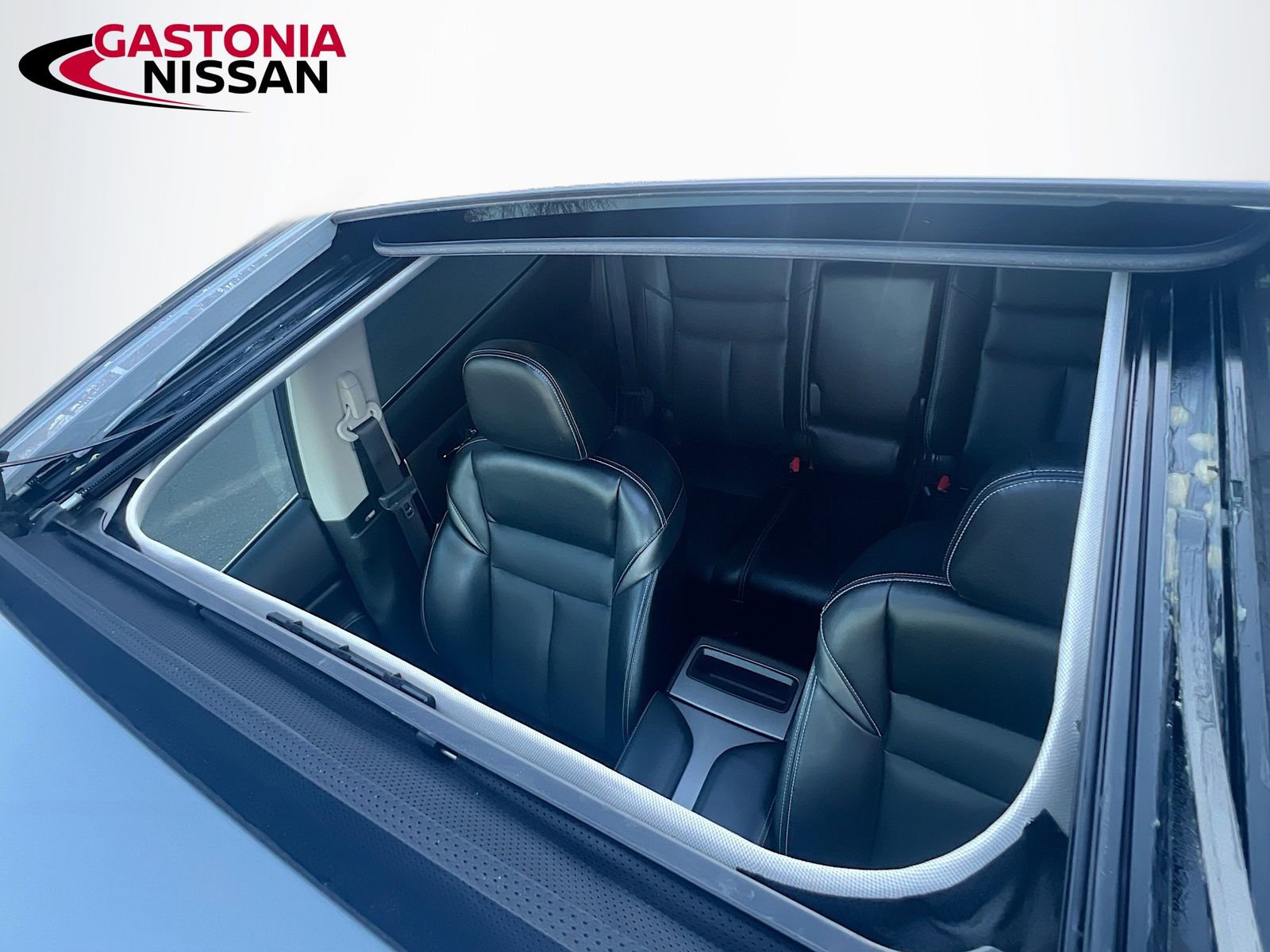 Used 2024 Nissan Murano SL image 30