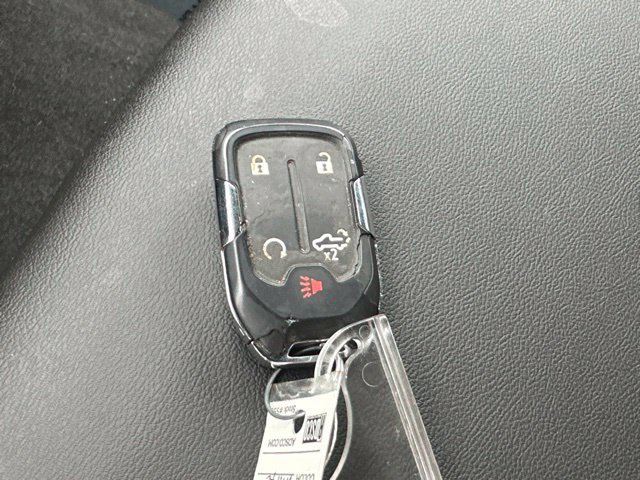Used 2020 Chevrolet Silverado 2500 LTZ AWD/4WD image 2