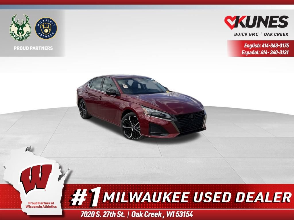 Used 2025 Nissan Altima 2.5 SR FWD image 1