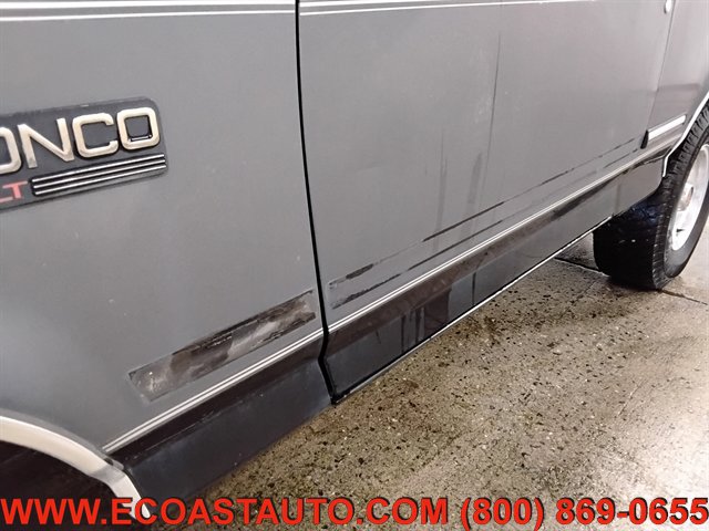 Used 1993 Ford Bronco Custom image 15