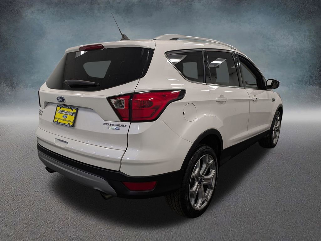 Used 2019 Ford Escape Titanium AWD/4WD image 4