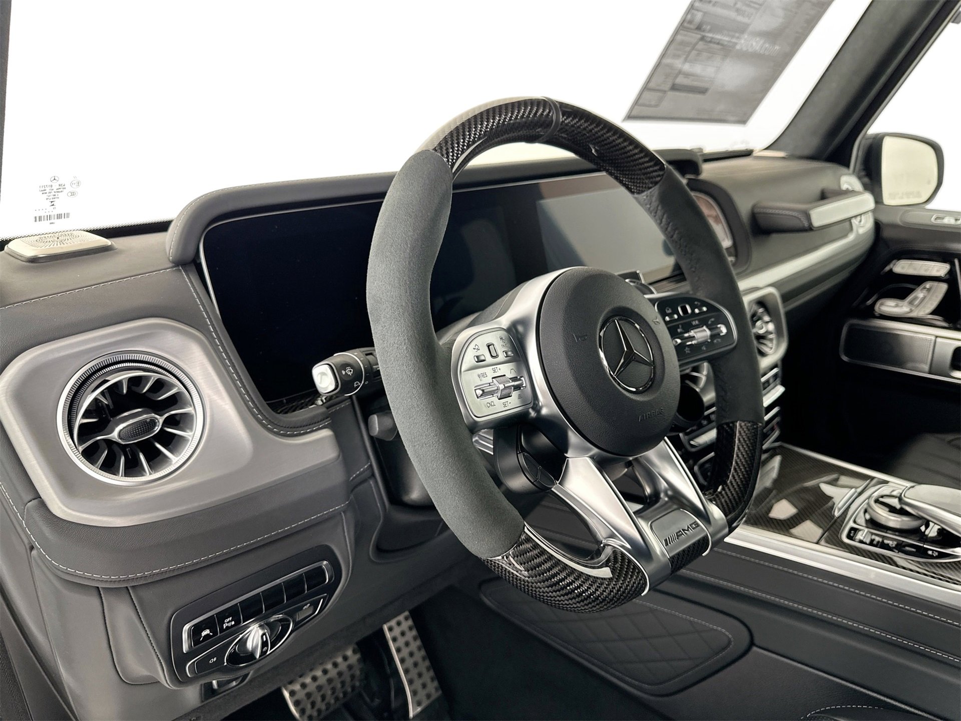 New 2024 Mercedes-Benz G 63 AMG 4MATIC image 10