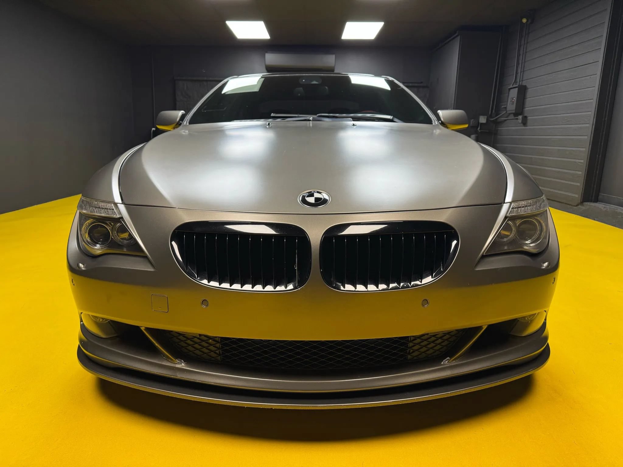 Used 2008 BMW 650i Coupe w/ Sport Pkg RWD image 2