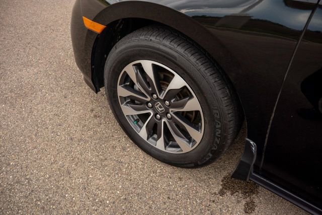 Used 2024 Honda Odyssey EX-L image 13