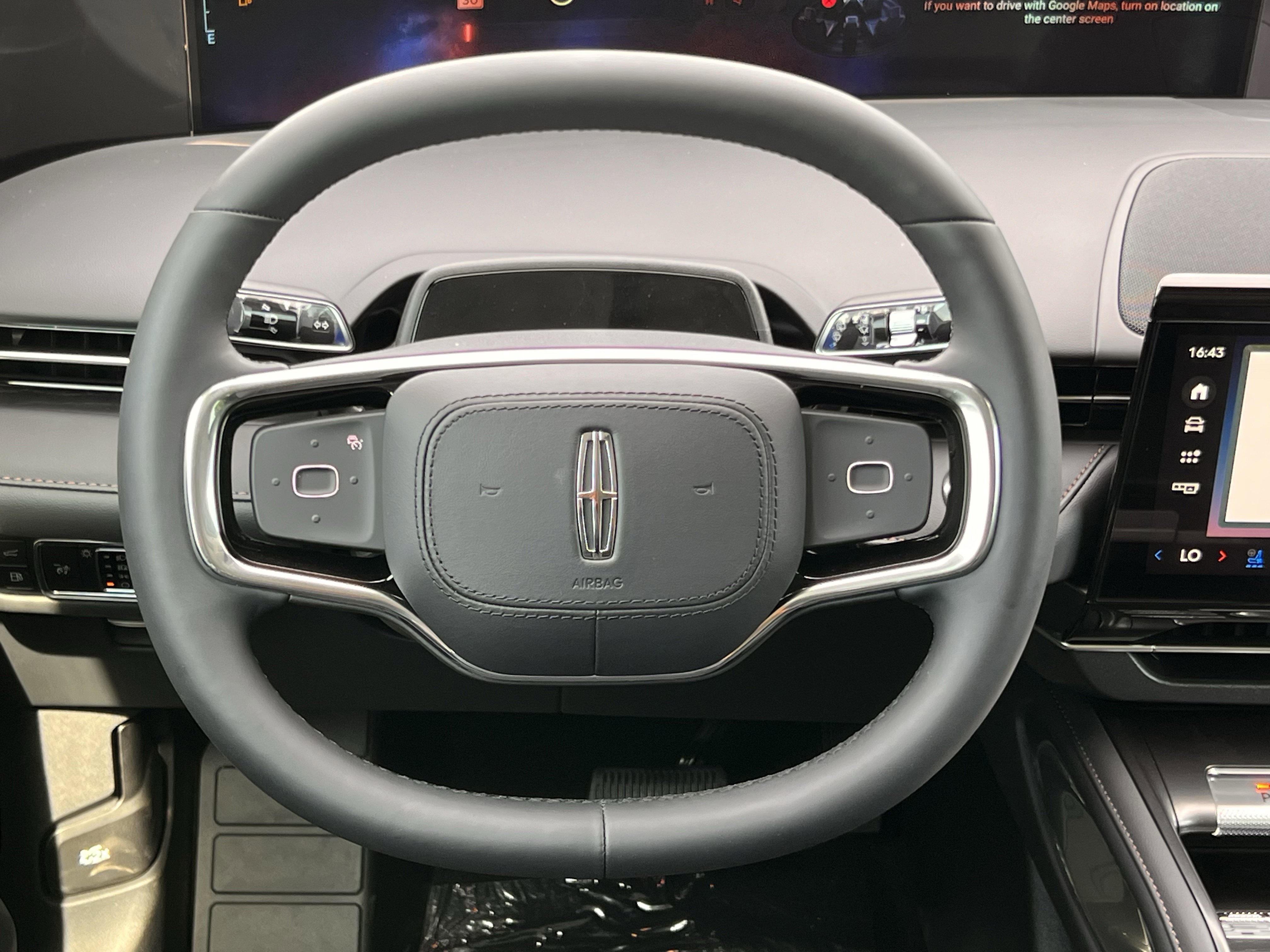 New 2026 Lincoln Nautilus Reserve AWD/4WD image 13