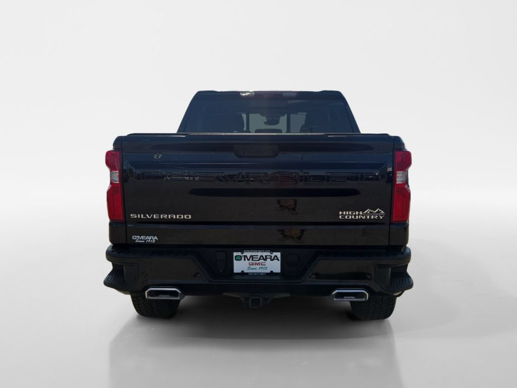Used 2024 Chevrolet Silverado 1500 High Country w/ Technology Package AWD/4WD image 5