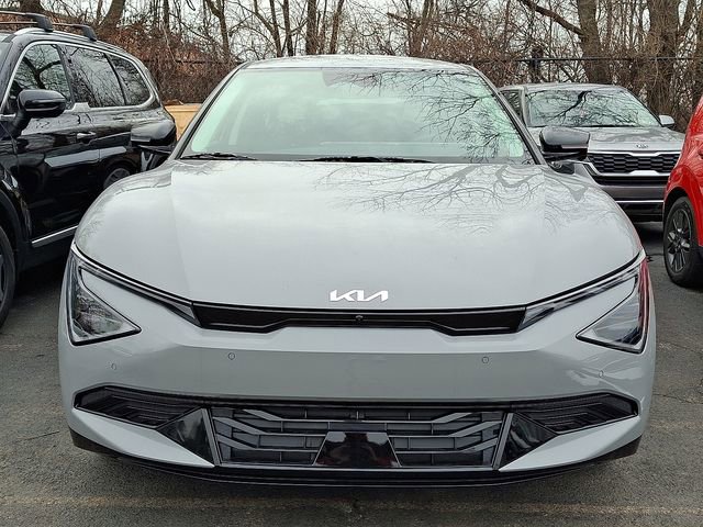 New 2025 Kia EV6 Wind image 2