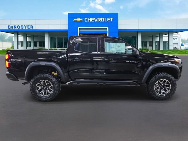 New 2026 Chevrolet Colorado ZR2 w/ Technology Package AWD/4WD image 5