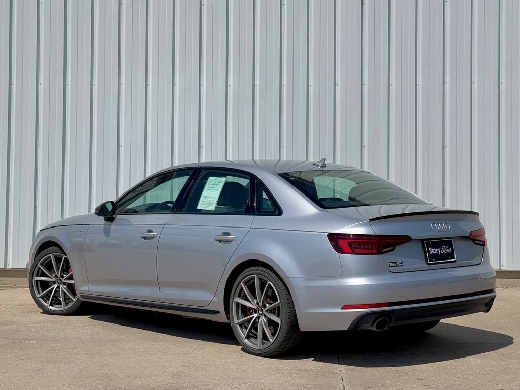 Used 2018 Audi A4 2.0T Premium Plus w/ Premium Plus Package AWD/4WD image 4