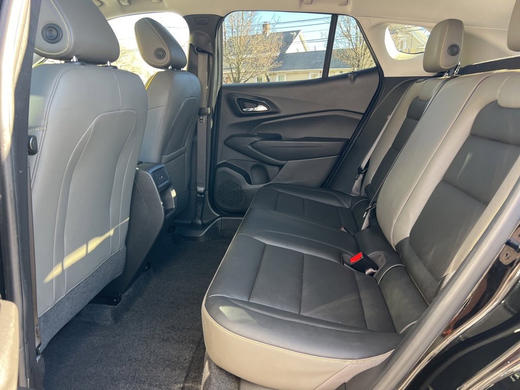 Used 2024 Chevrolet Trax ACTIV w/ Sunroof Package image 25