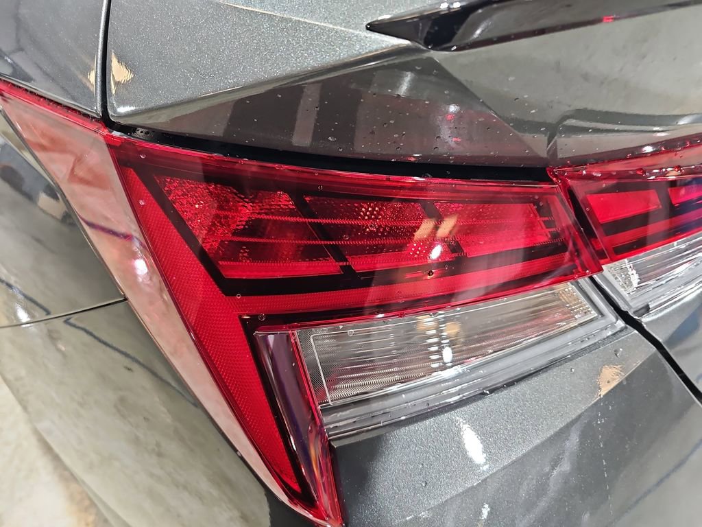 New 2026 Hyundai Elantra Sport image 33