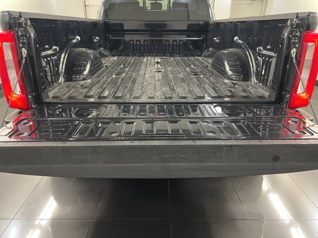 Used 2025 Ford F350 XL image 7