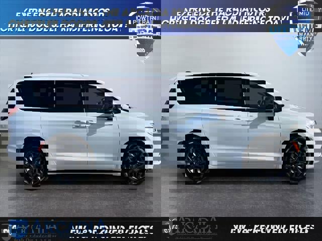 New 2026 Chrysler Pacifica Select image 31