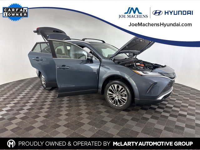 Used 2021 Toyota Venza Limited w/ Advanced Technology Package image 13