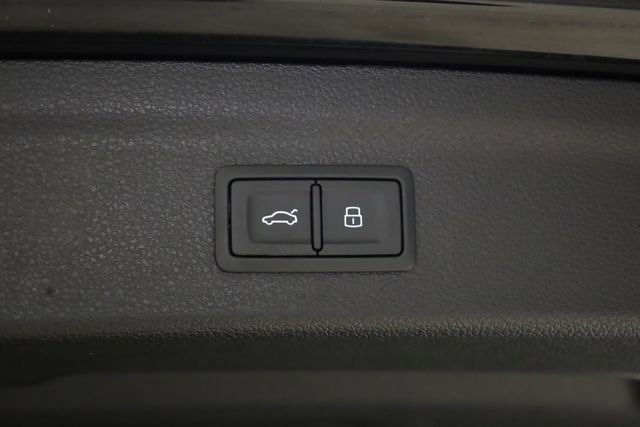 Used 2023 Audi Q3 2.0T Premium Plus w/ Premium Plus Package image 28