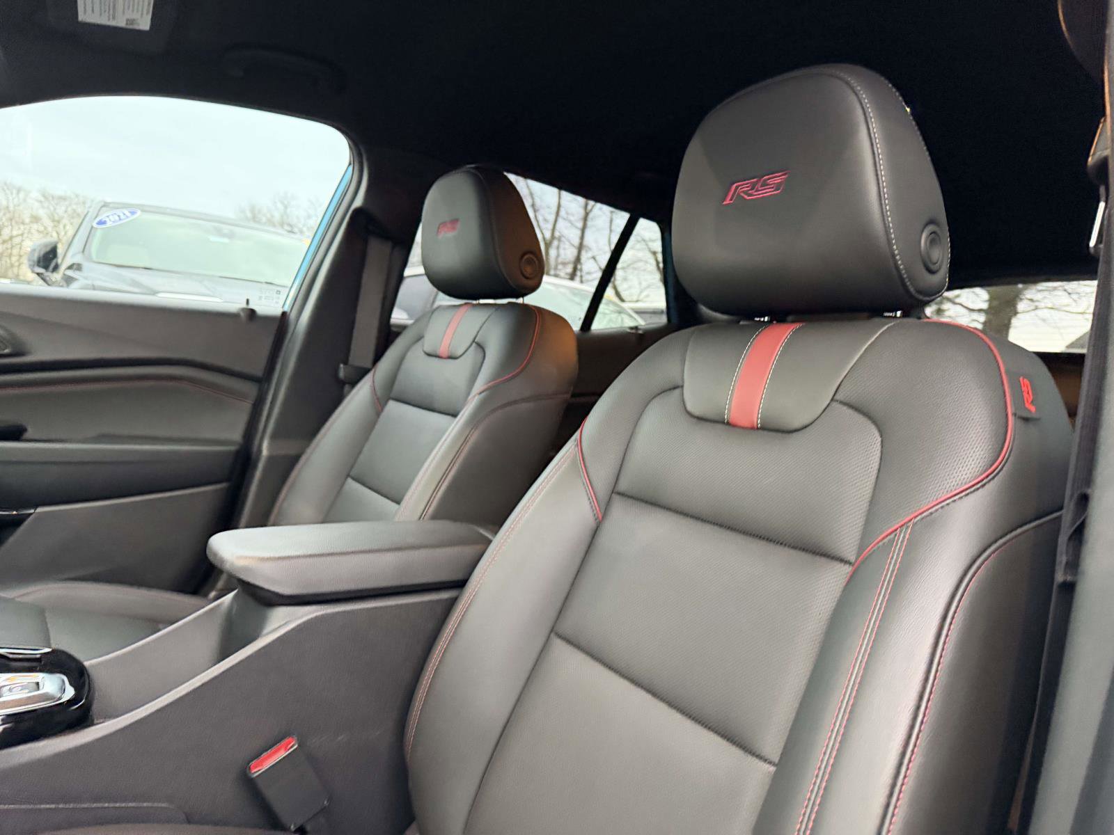 Certified 2025 Chevrolet Trax RS w/ Driver Confidence Package image 10