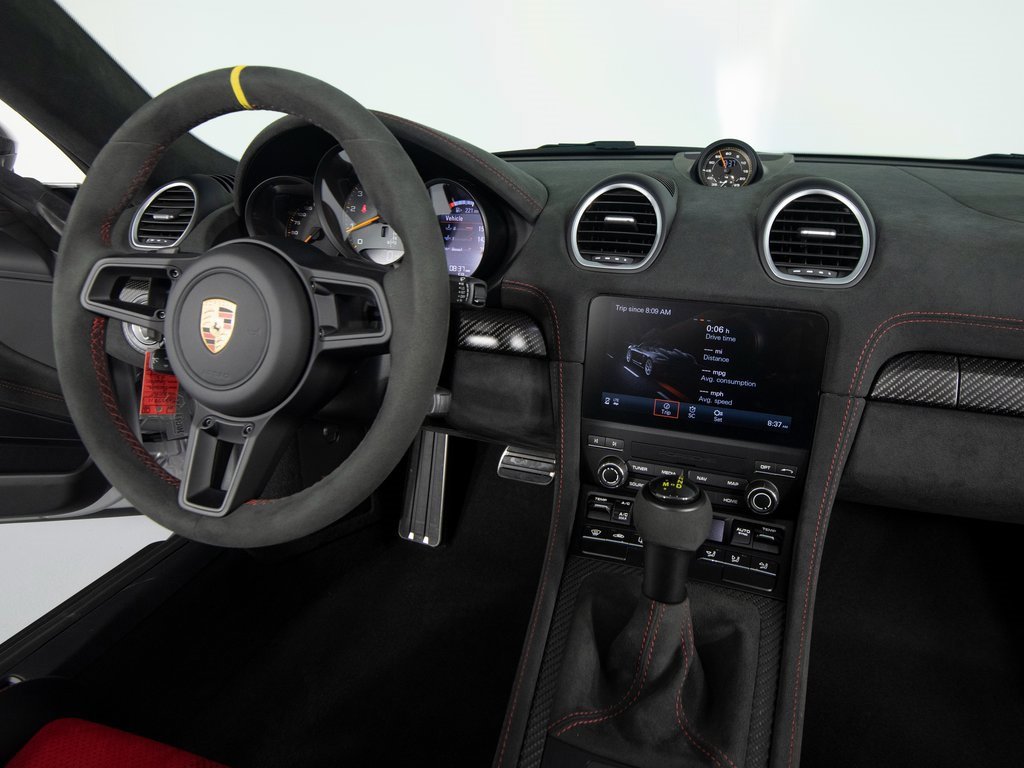 Certified 2025 Porsche 718 Boxster Spyder RS image 37