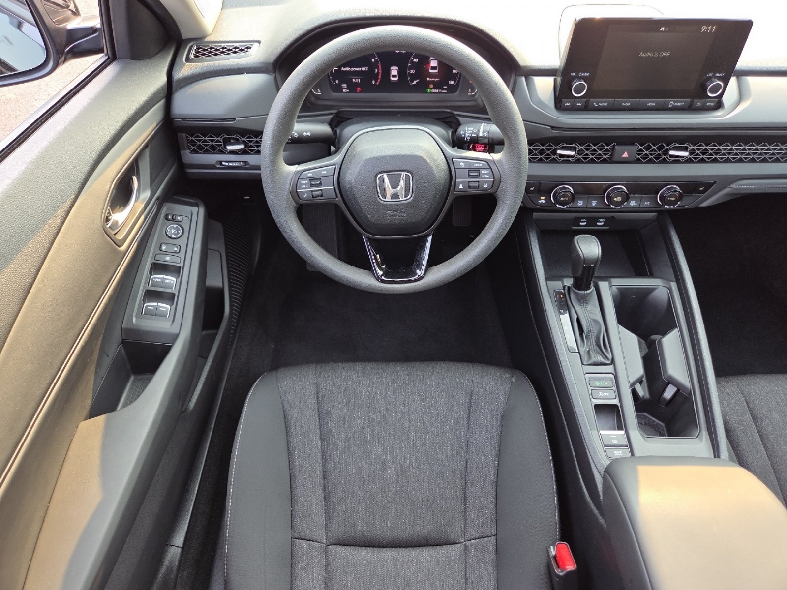 Used 2025 Honda Accord SE image 28