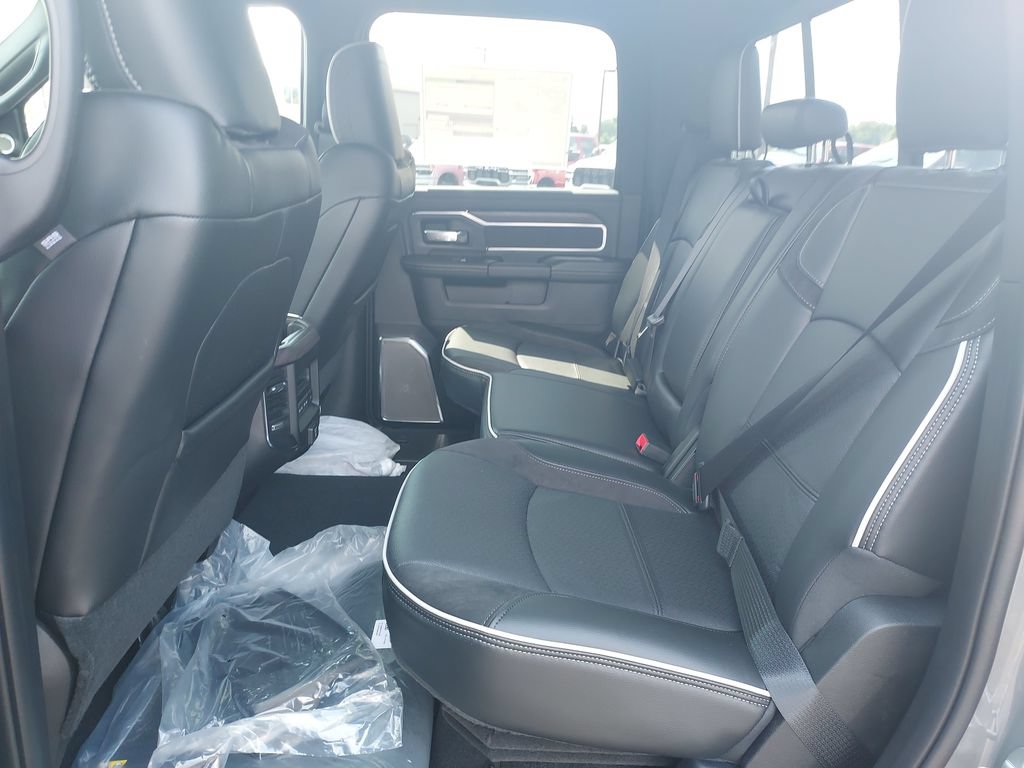 New 2027 RAM 2500 Laramie w/ Night Edition AWD/4WD image 14