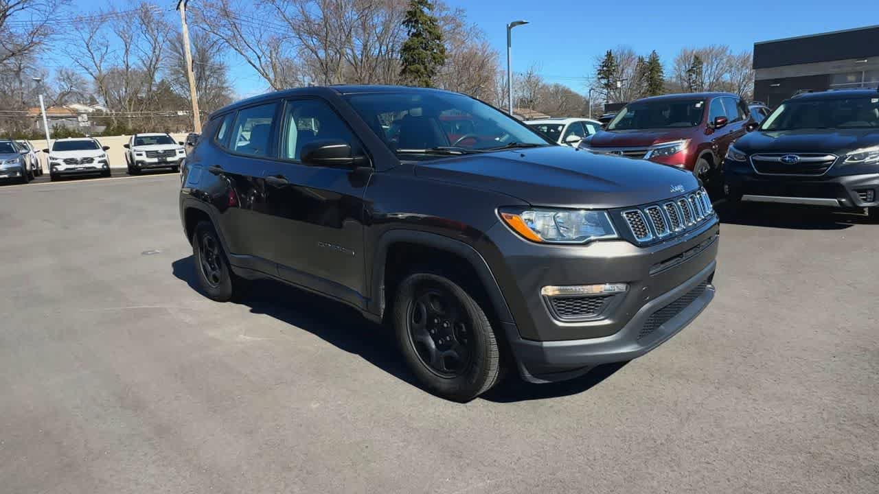 Used 2019 Jeep Compass Sport video 2