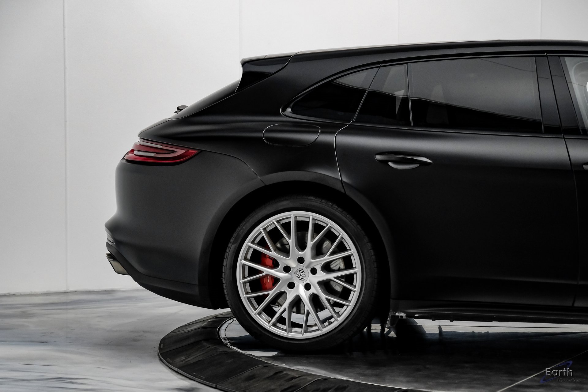 Used 2018 Porsche Panamera Turbo Sport Turismo image 17
