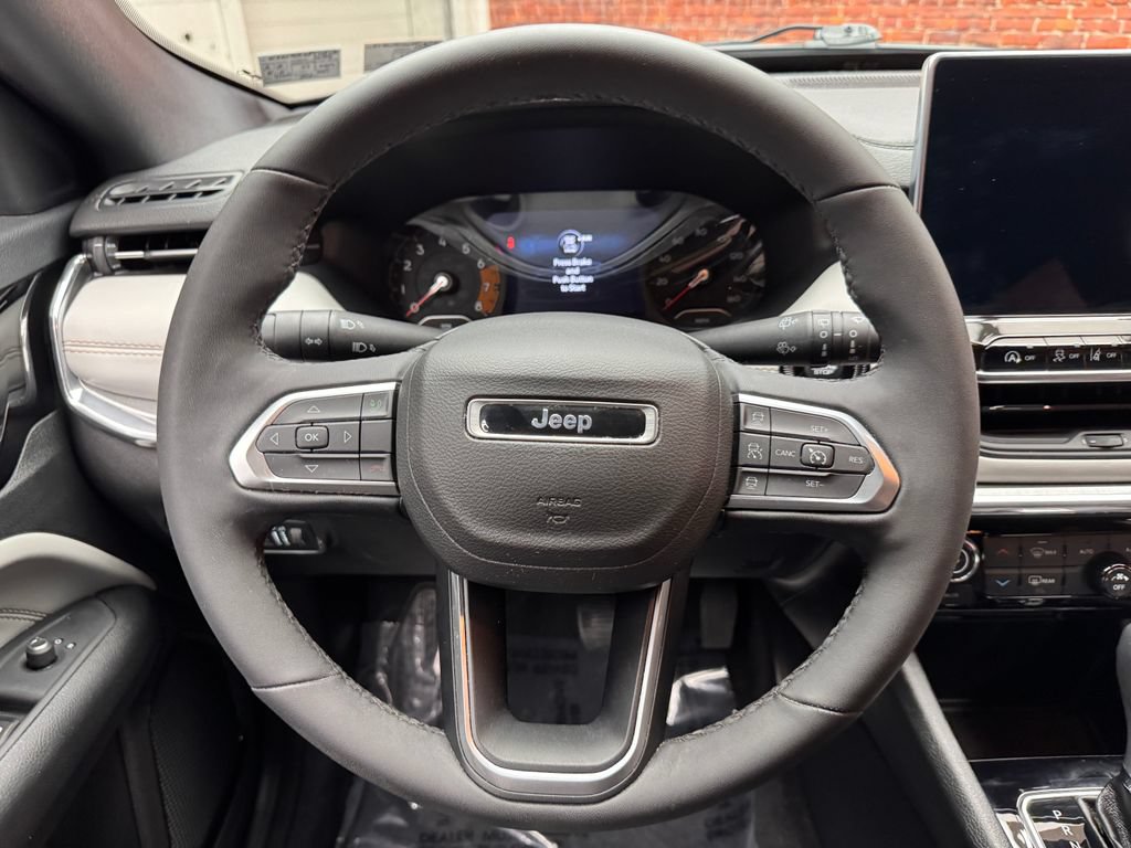 Used 2023 Jeep Compass Limited AWD/4WD image 13