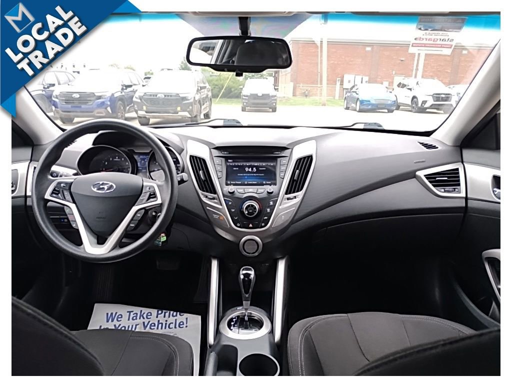 Used 2012 Hyundai Veloster FWD image 23