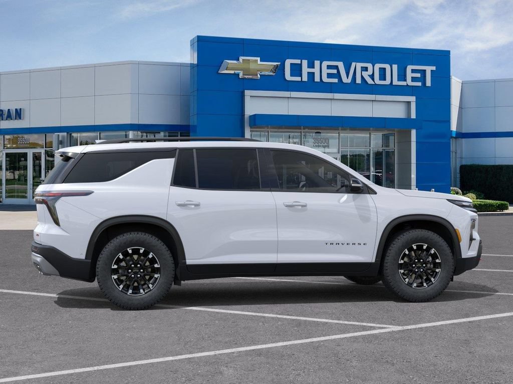 New 2026 Chevrolet Traverse Z71 w/ Driver Confidence Package AWD/4WD image 5